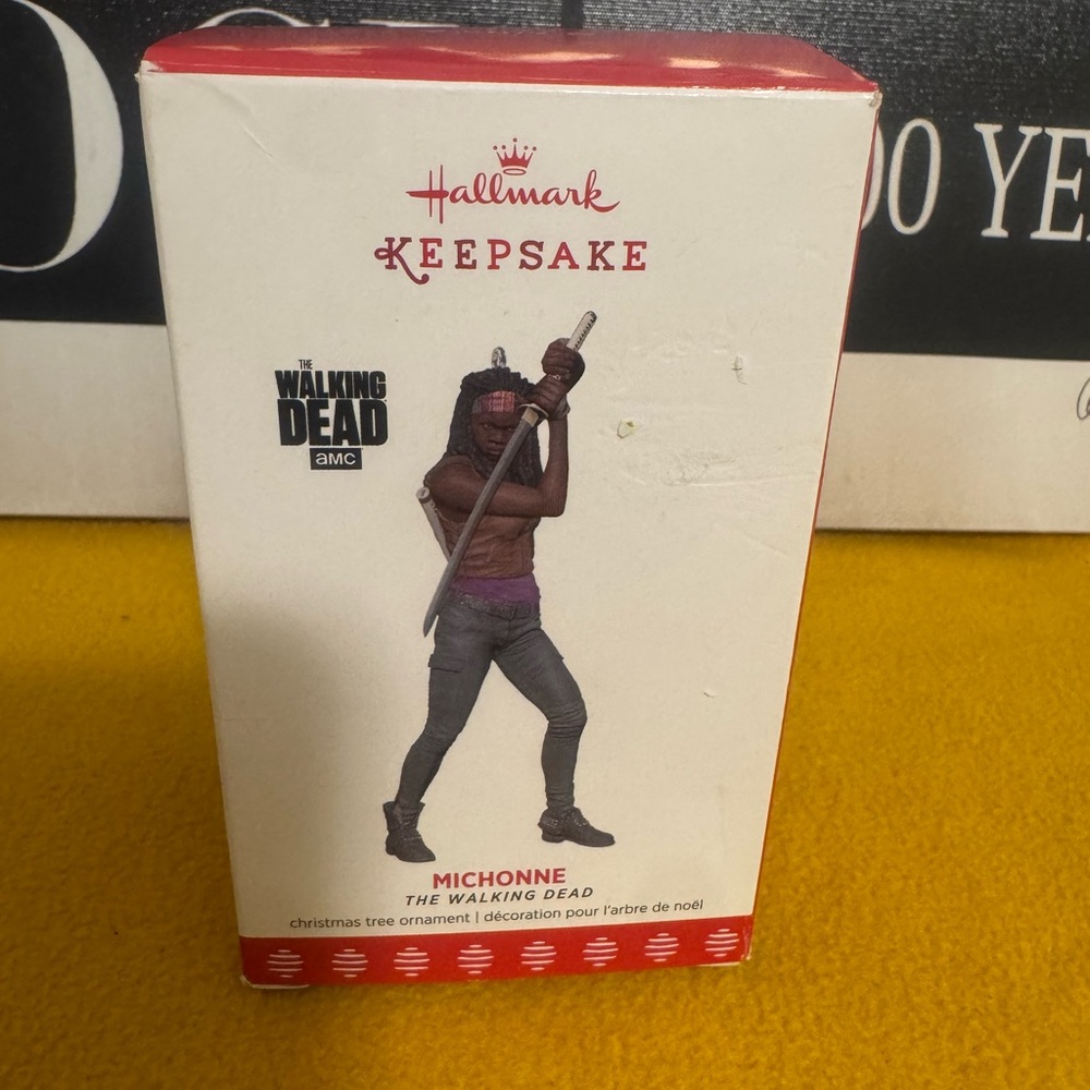 Hallmark Keepsake Michonne Figurine the walking dead